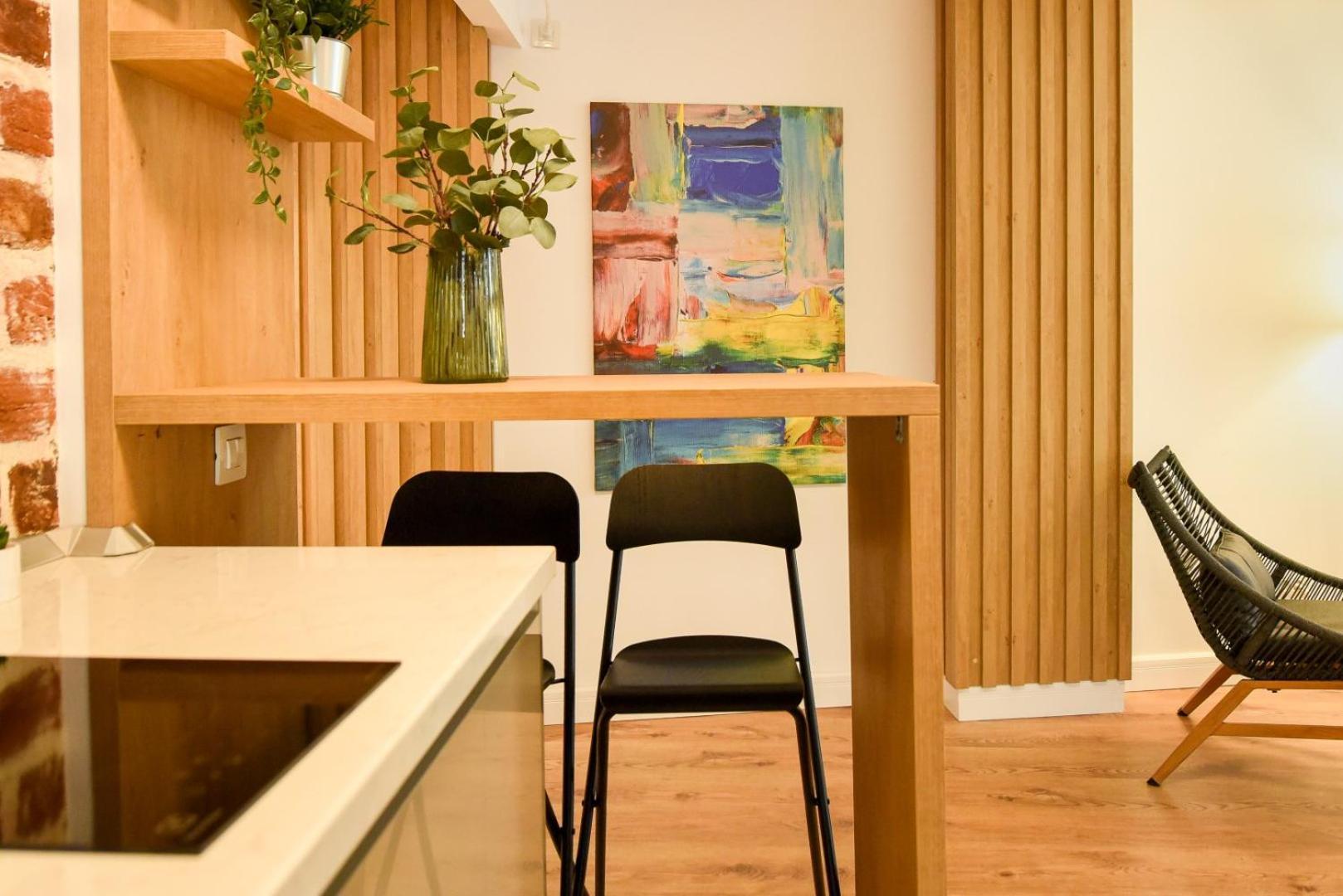 Home Away From Home - Modern & Cozy Apartments Near Vibrant Unirii Area Bucarest Habitación foto