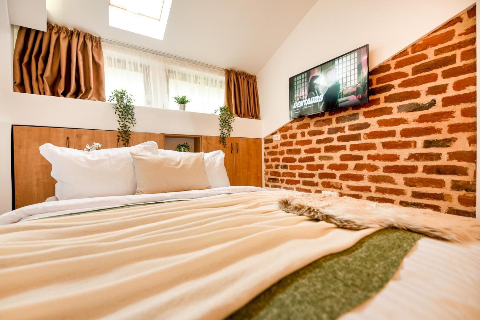 Home Away From Home - Modern & Cozy Apartments Near Vibrant Unirii Area Bucarest Habitación foto